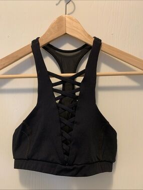 Vimmia Black Lace-Up Racerback Sports Bra